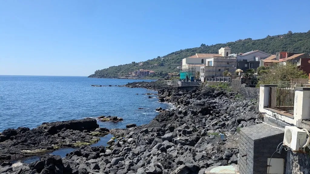 Norm Bour -Travel Younger_La Bettola dei Marinai_Pozzillo_recensione