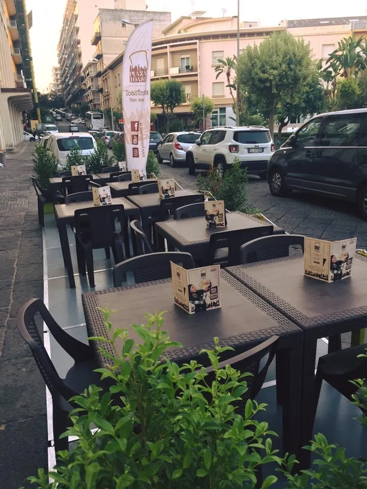 Plaza Toast restaurant in Pozzillo