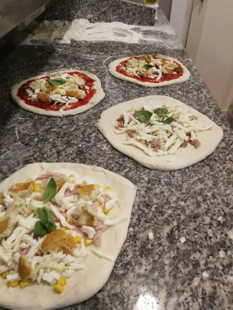 Menu_Sciuè Sciuè pizzeria da asporto_Pratola Serra_image_3