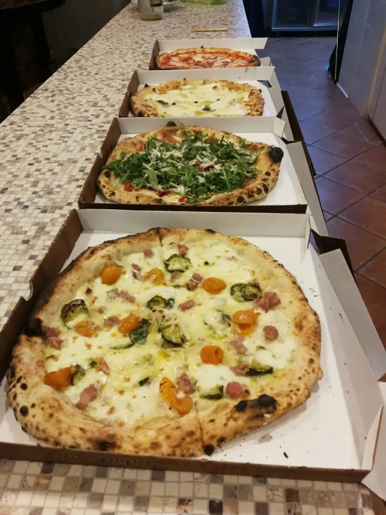 Menu_Sciuè Sciuè pizzeria da asporto_Pratola Serra_image_4