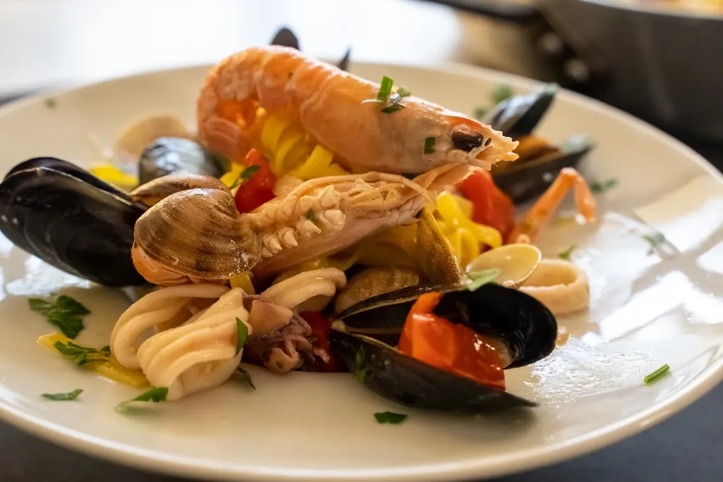 Lu Fije di Romanì - Pizzeria Ristorante a Martinsicuro - Pizza e Pesce di Tradizione dal 1975_Martinsicuro_slider_image_3