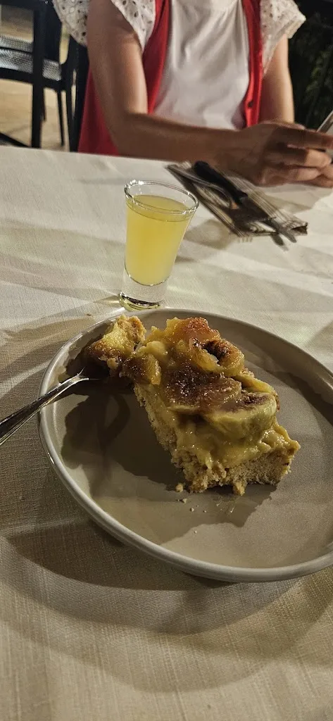 GianMaria De Concilio_Agriturismo Santa Barbara_Prignano Cilento_review