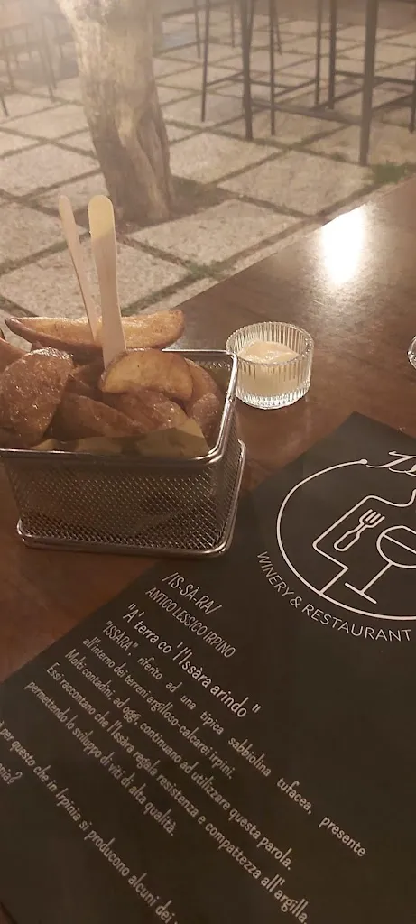 Menu_Issàra Winery & Restaurant_Quadrelle_image_8