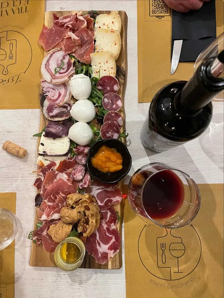 Rosaria Rippa_Issàra Winery & Restaurant_Quadrelle_review