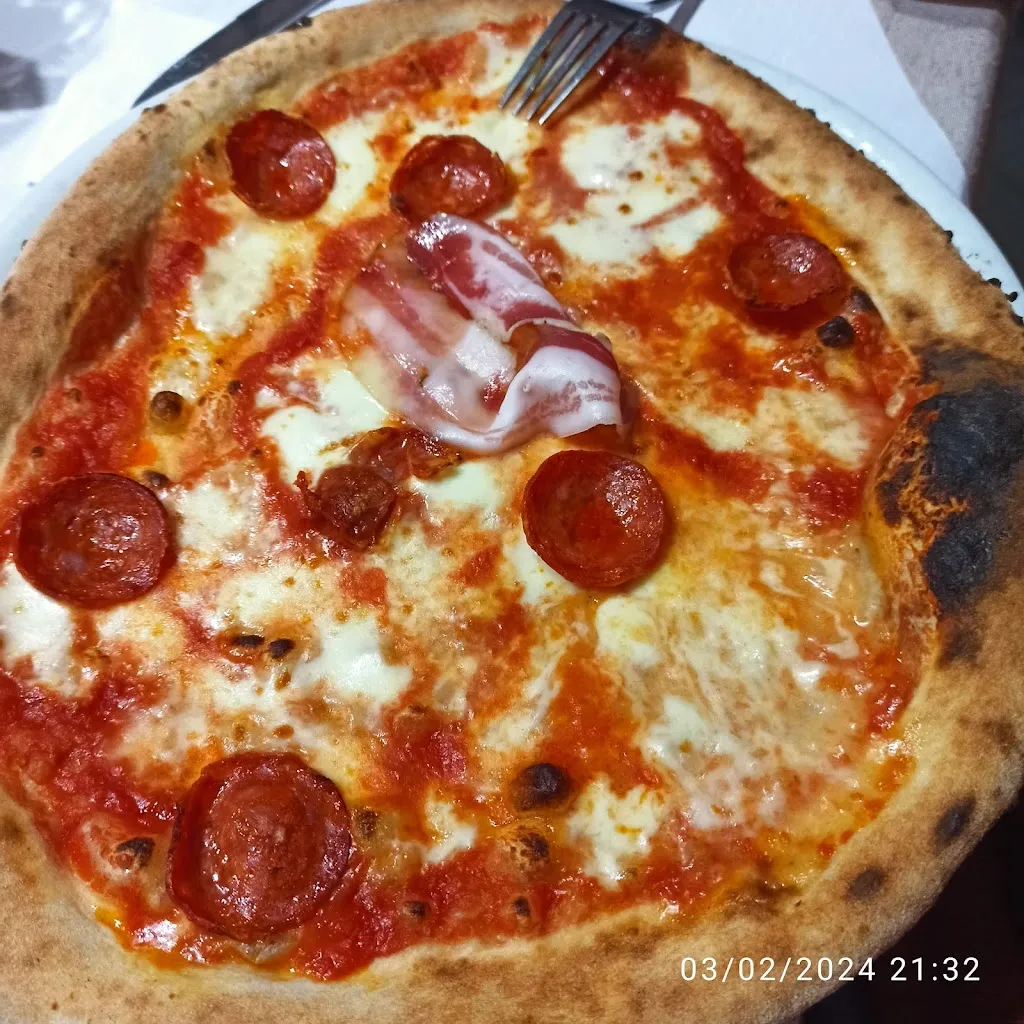 Giovanni Izzo_Ristorante Pizzeria il Vecchio Ulivo_Raviscanina_review