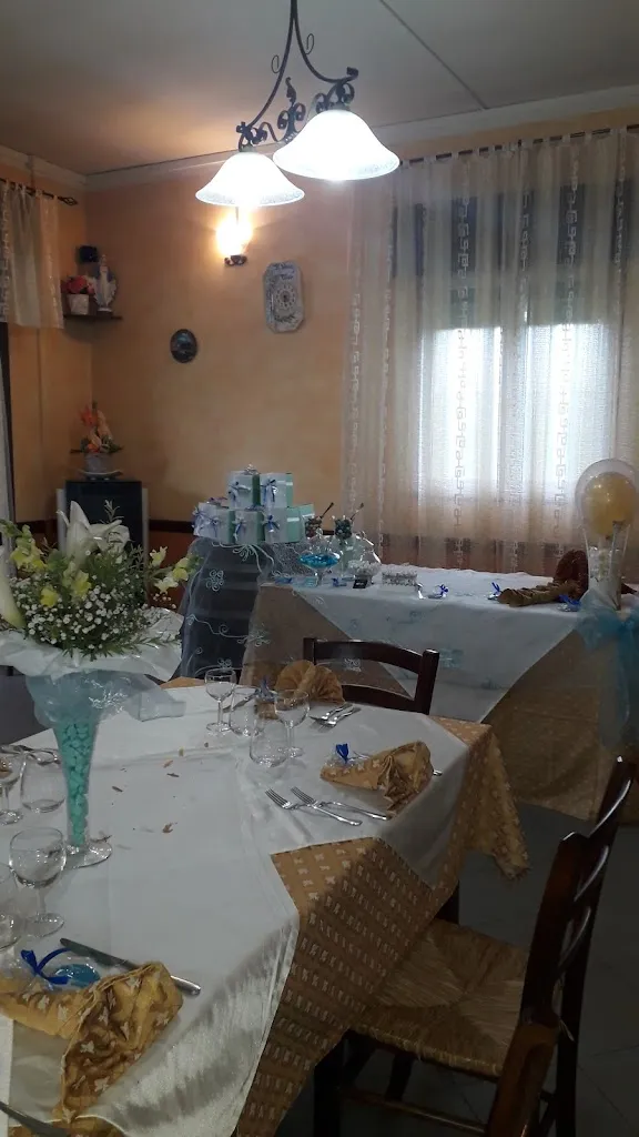 Ristorante Pizzeria il Vecchio Ulivo restaurant in Raviscanina