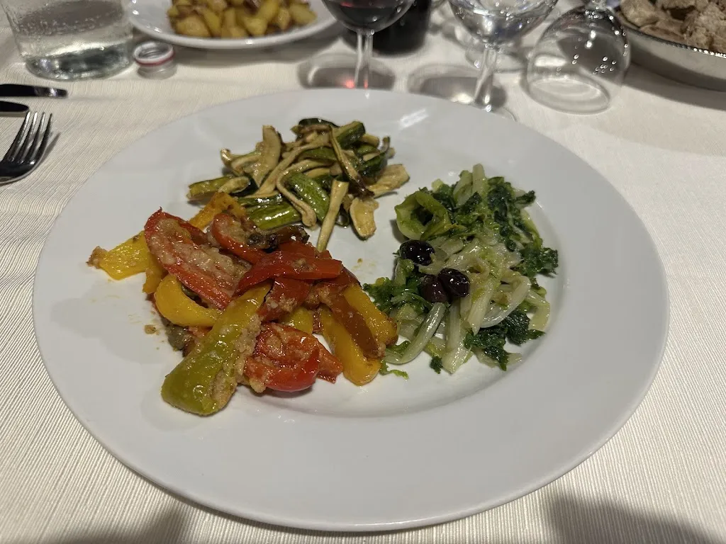 Nicola Palumbo_Ristorante U`Trappitu_Roccagloriosa_review