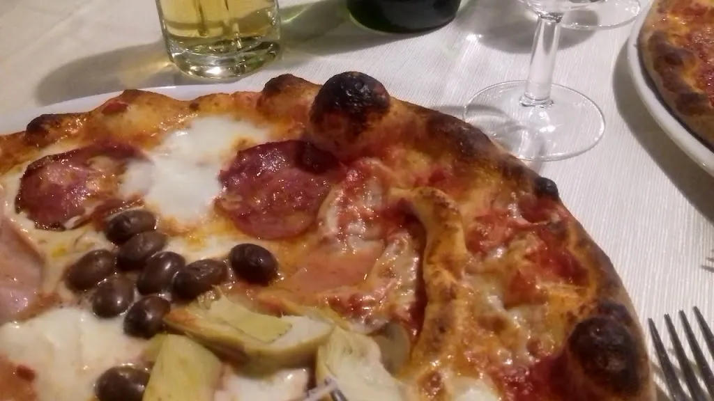 Ristorante U`Trappitu_Roccagloriosa_slider_image_2