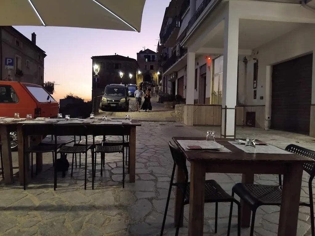 Trattoria Il Borgo di Balbi Giuseppe_Roccagloriosa_slider_image_2