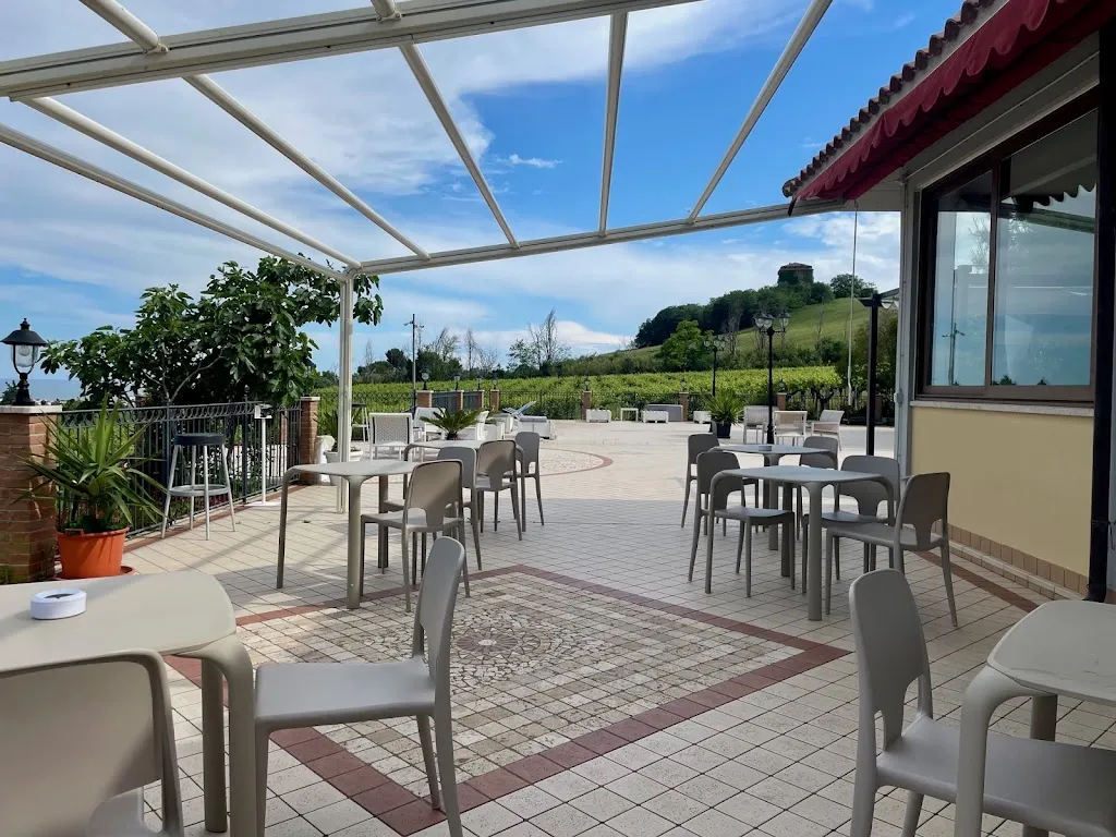 Vigneto - Italian Restaurant & B&B restaurant in Martinsicuro