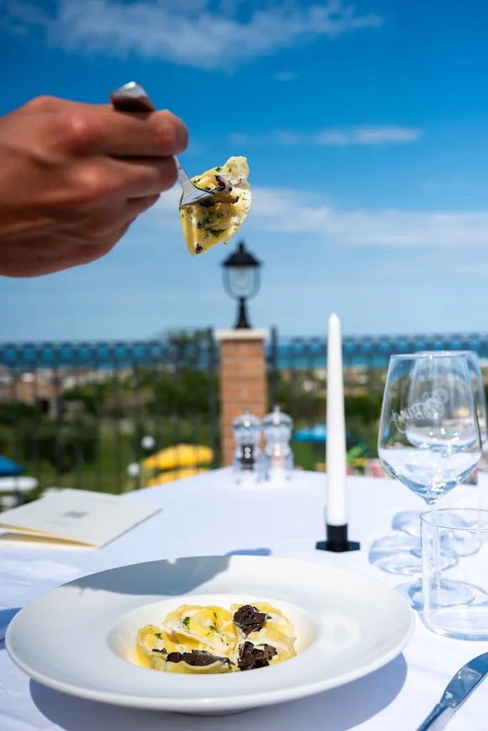 Vigneto - Italian Restaurant & B&B_Martinsicuro_slider_image_3