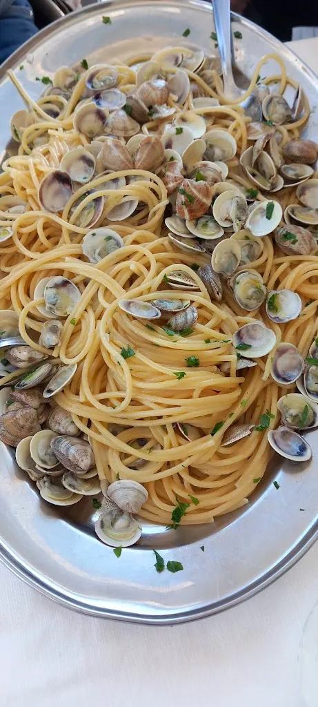 Cinzia Baciucco_Posto 9 Chalet_Martinsicuro_review