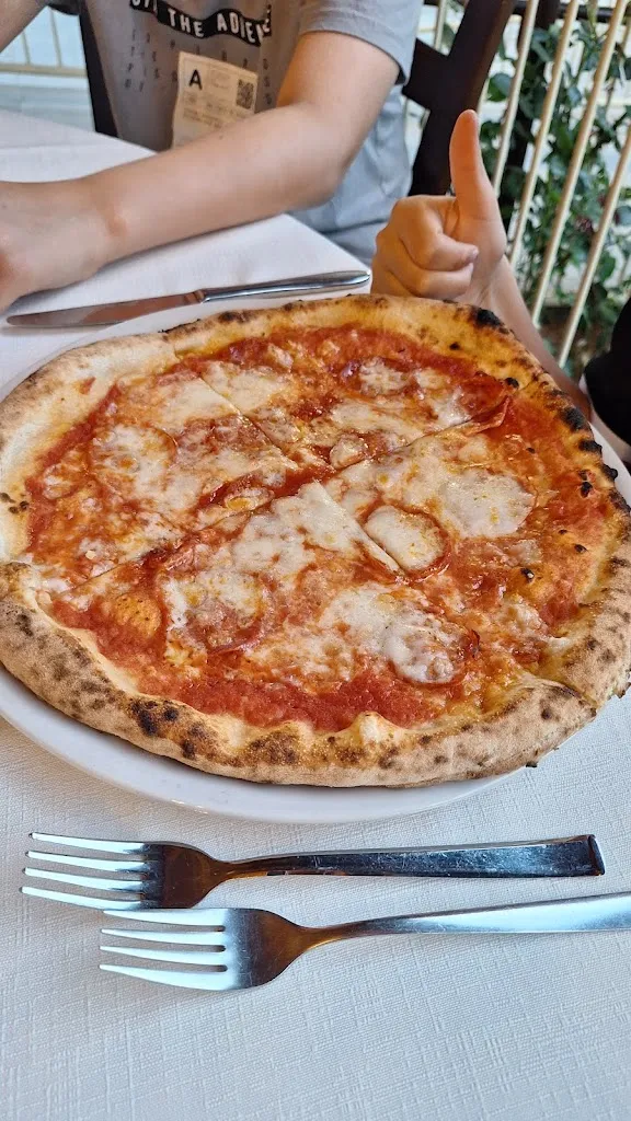 Daria Zhovner_A' Taverna - Ristorante Pizzeria_Roccadaspide_review