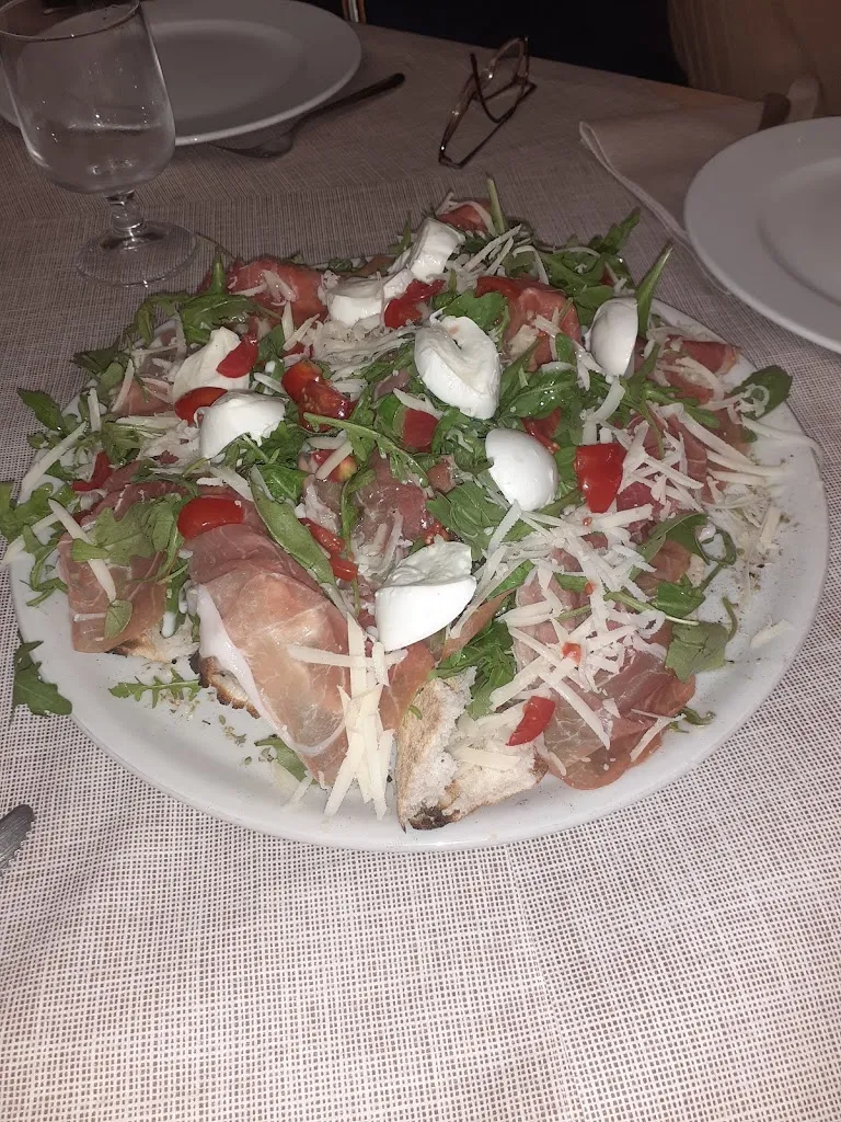 Pizza e Sfizi_Roccadaspide_slider_image_3