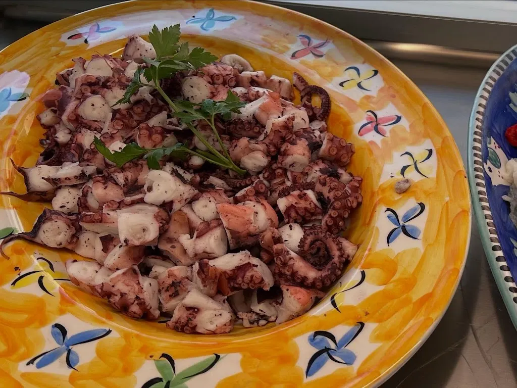 Montimare Crazy Fish & Game Bar Cucina di Mare_Roccadaspide_slider_image_3