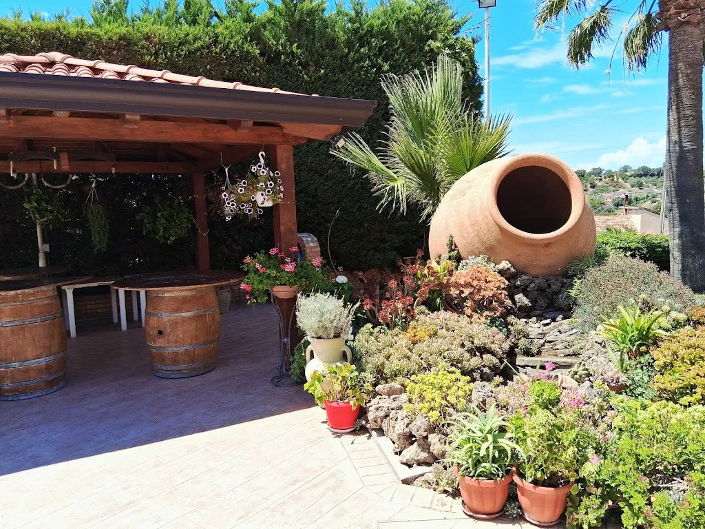 Ristorante-Pizzeria-La Vigna-Roccadaspide-provincia di Salerno_Roccadaspide_slider_image_3