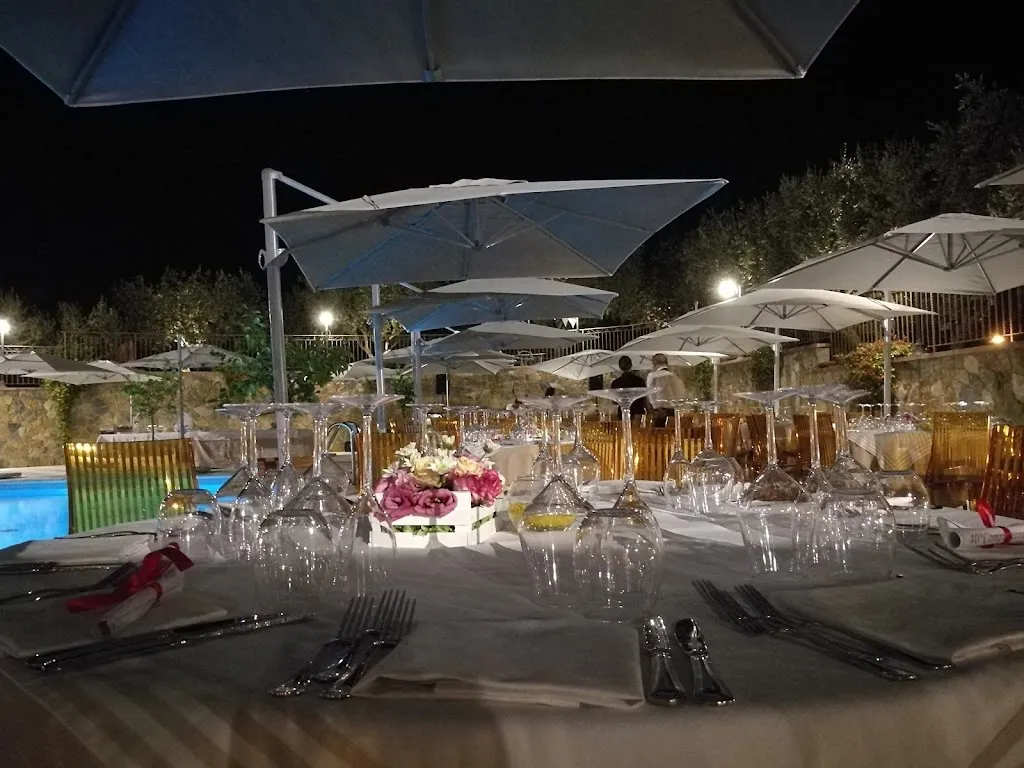 Agriturismo Relais Colle Del Sole restaurant in Roccadaspide