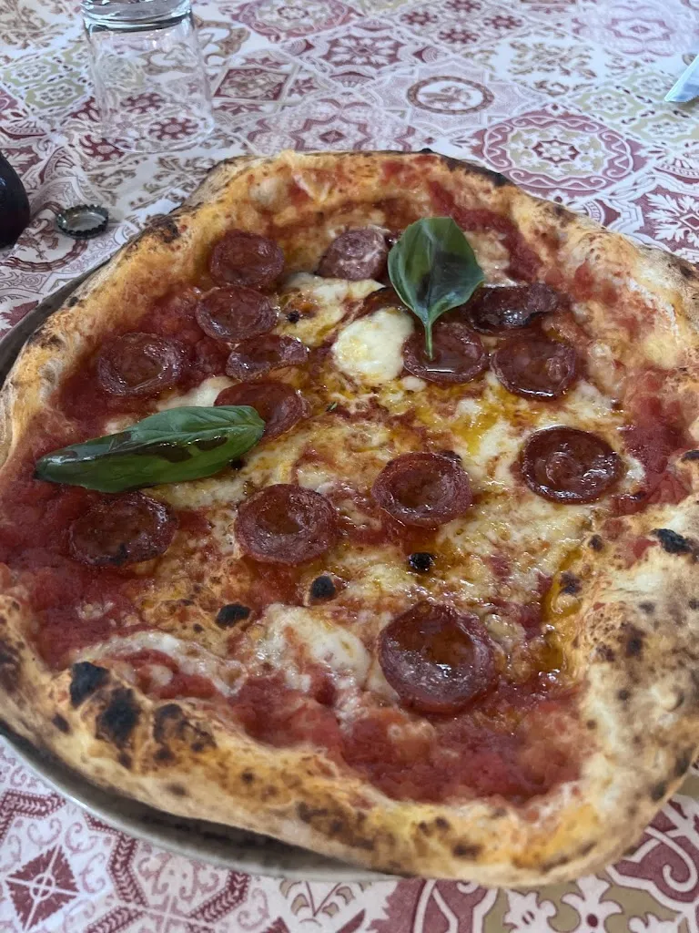 Jessi Butler_Pizzanic Pizza e Food - Bar - Ristorante e Pizzeria_Roccadaspide_avis