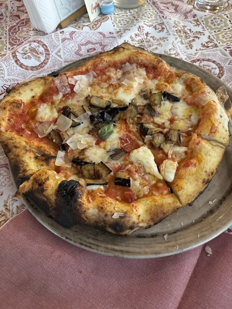 Pizzanic Pizza e Food - Bar - Ristorante e Pizzeria_Roccadaspide_slider_image_3