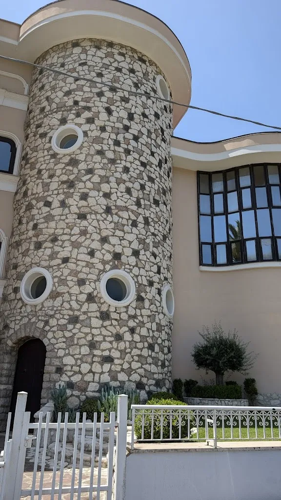 BENEDETTO ROBERTO_La Torre del Saraceno Eventi_Roccarainola_review