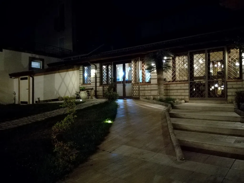 Alessia Perone_Trisquelè_Rotondi_review