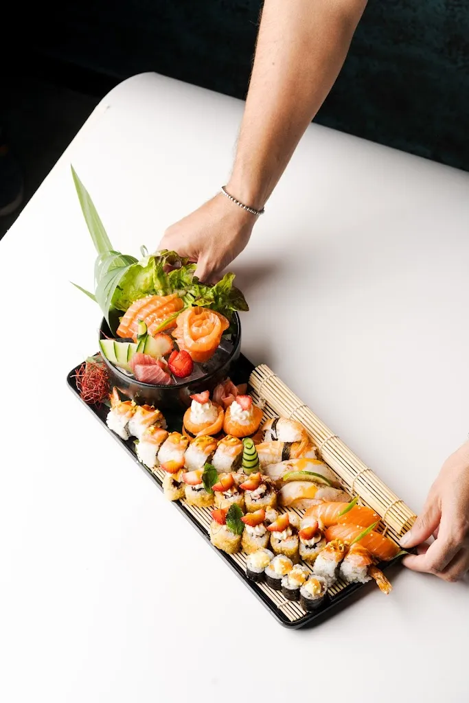 Lux Sushi Bar_Sala Consilina_slider_image_2