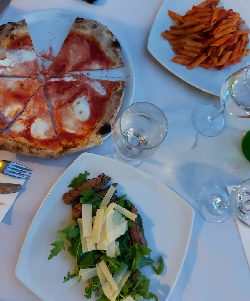 michael vetro_Complesso Turistico Del Sole S.A.S. Di Paradiso Salvatore_San Bartolomeo in Galdo_recensione