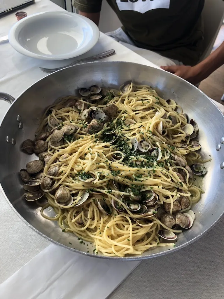 valerio de angelis_Chalet Blue Marlin_Martinsicuro_recensione