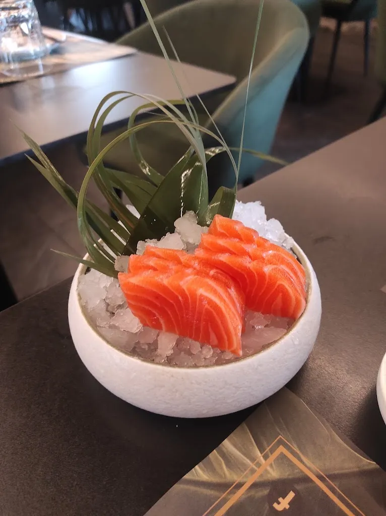 Nicla Cinquegrana_Tomi Sushi_San Cipriano d'Aversa_review