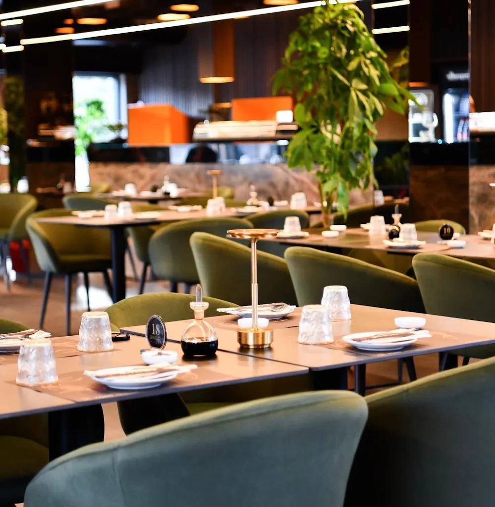 Tomi Sushi_San Cipriano d'Aversa_slider_image_3