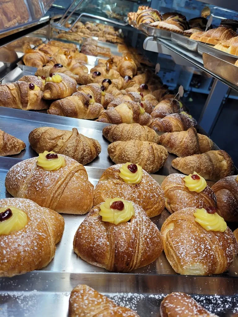 Reccia Cafe_San Cipriano d'Aversa_slider_image_3