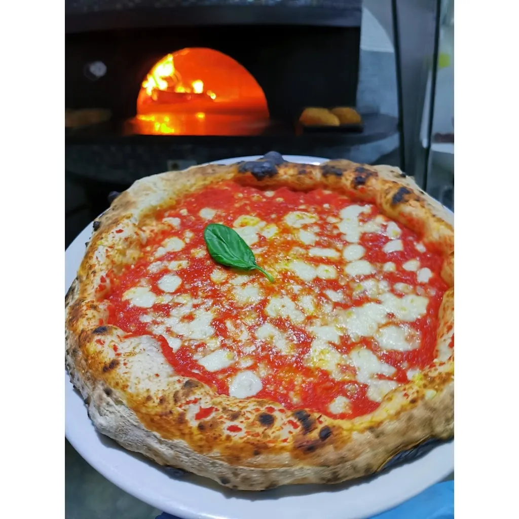 Imperial Pizza restaurant in San Cipriano d'Aversa