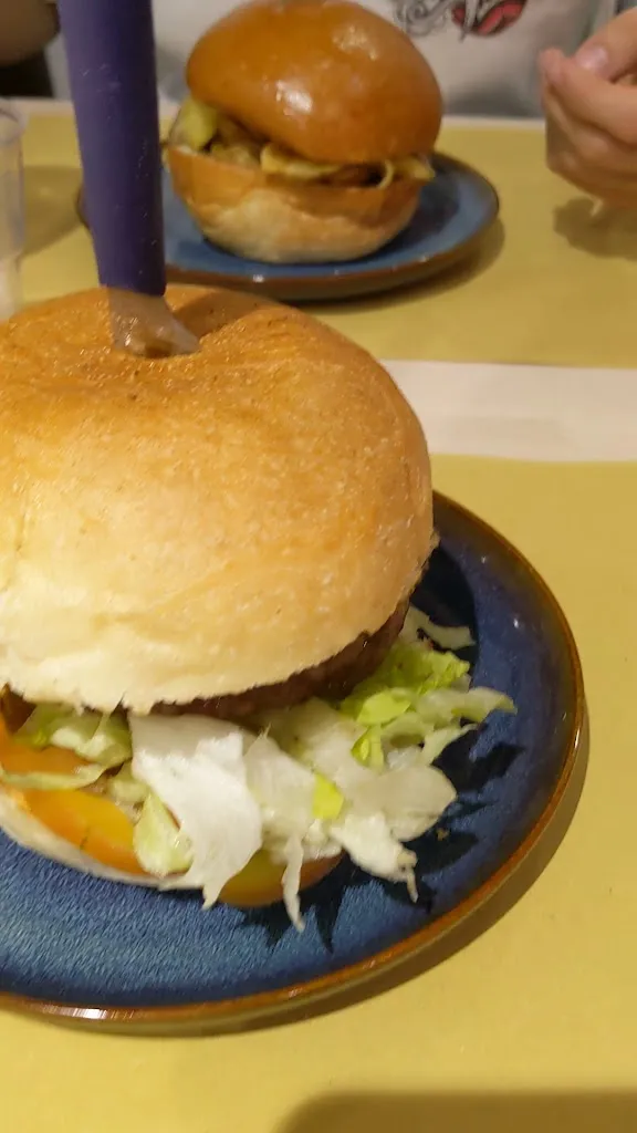 Macelleria Hamburgeria Carlo Costagliola_San Carlo All'Arena_slider_image_2