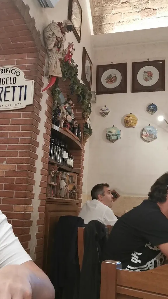 Pizzeria Sofia_San Carlo All'Arena_slider_image_2