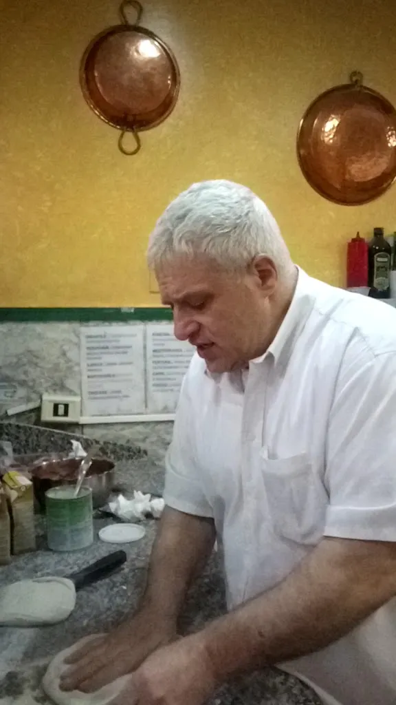 Pizzeria del Leone Daniela_San Carlo All'Arena_slider_image_2