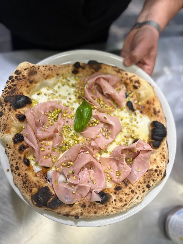 Fuga pizza&drink ristorante a San Carlo All'Arena