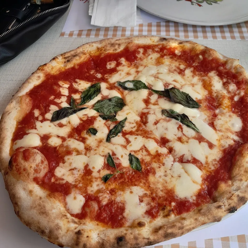 HankDarko_Pizzeria Friggitoria Magn' Pizz'_San Carlo All'Arena_review