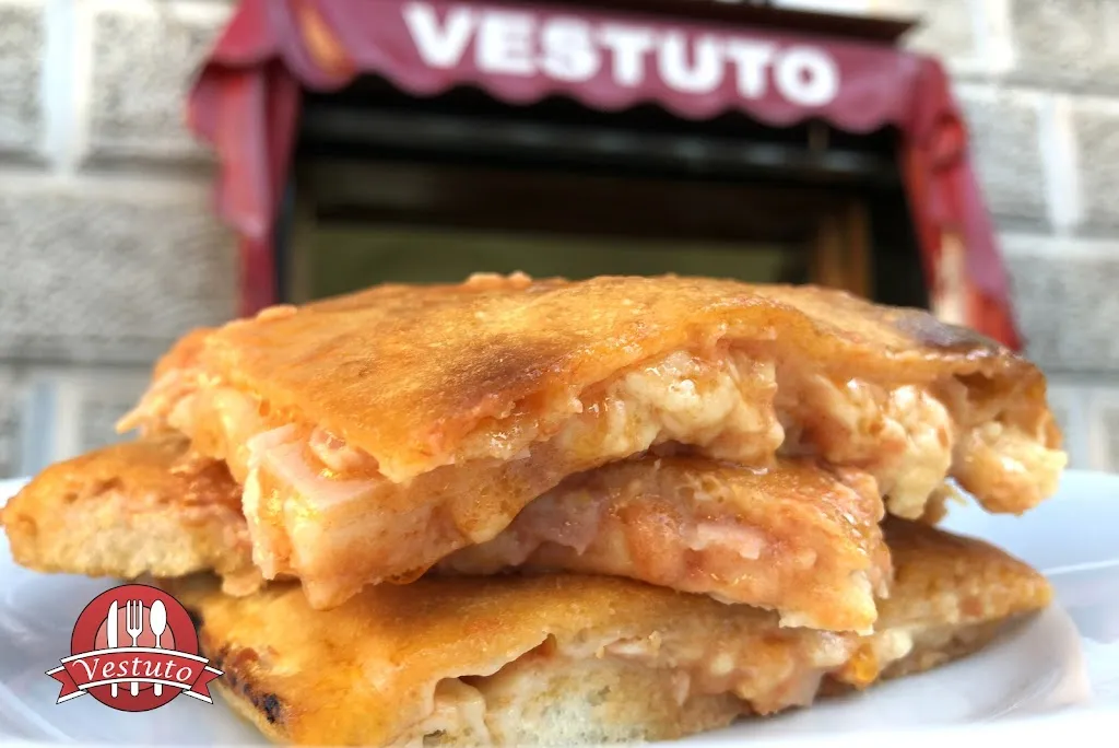 Vestuto Rosticceria_San Carlo All'Arena_slider_image_3