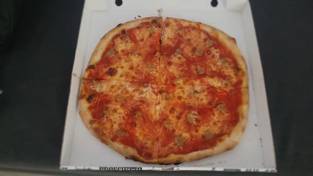 Marek Wysocki_Pizzeria La Ghiottona_Martinsicuro_recensione