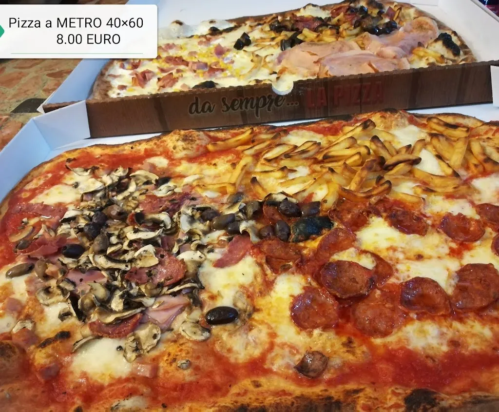 Pizzeria O' Saracaro di Alfonso Palladino dal 1995_San Felice A Cancello_slider_image_3