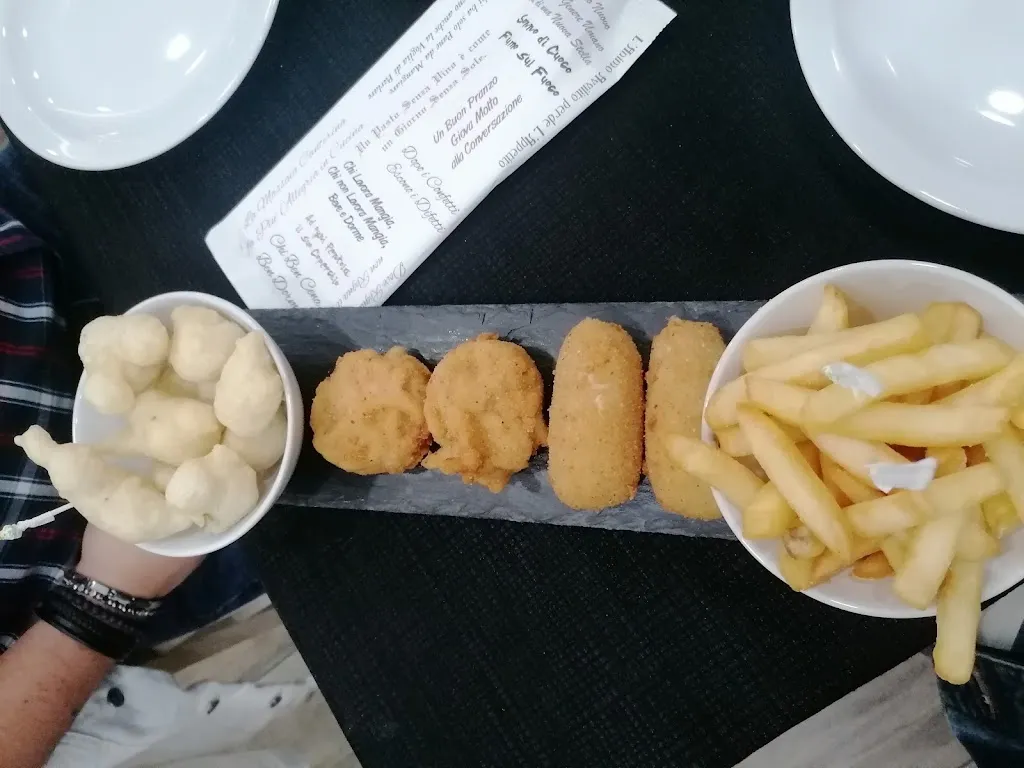 CINZIA GIARDINO_ARTI Pizzaria_San Felice A Cancello_review