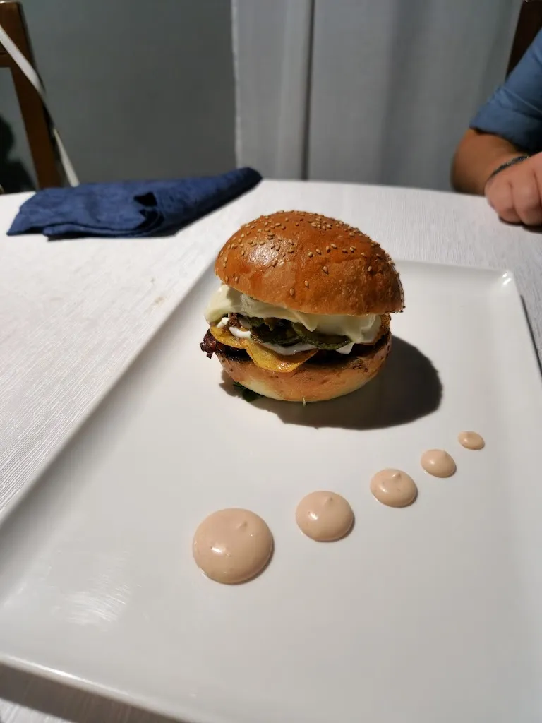 Christian Mormile_MOLO 33_San Felice A Cancello_review