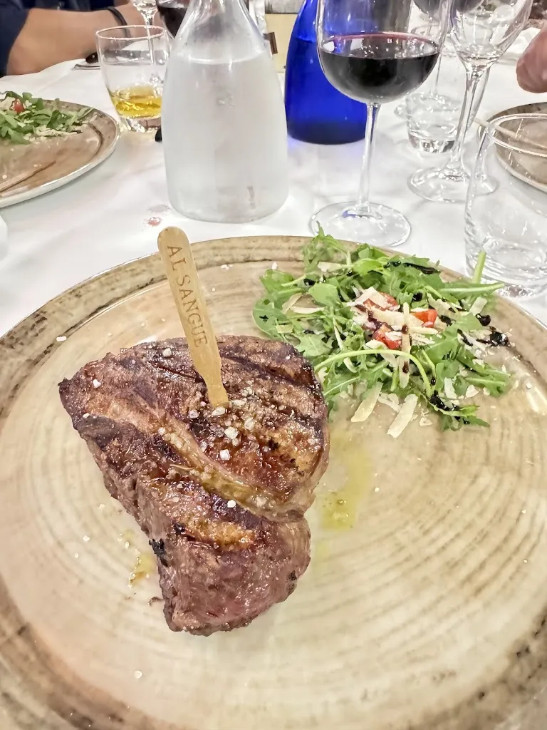 Reveruzzi Ristò Bracelleria - Steak house_San Giorgio la Molara_slider_image_3