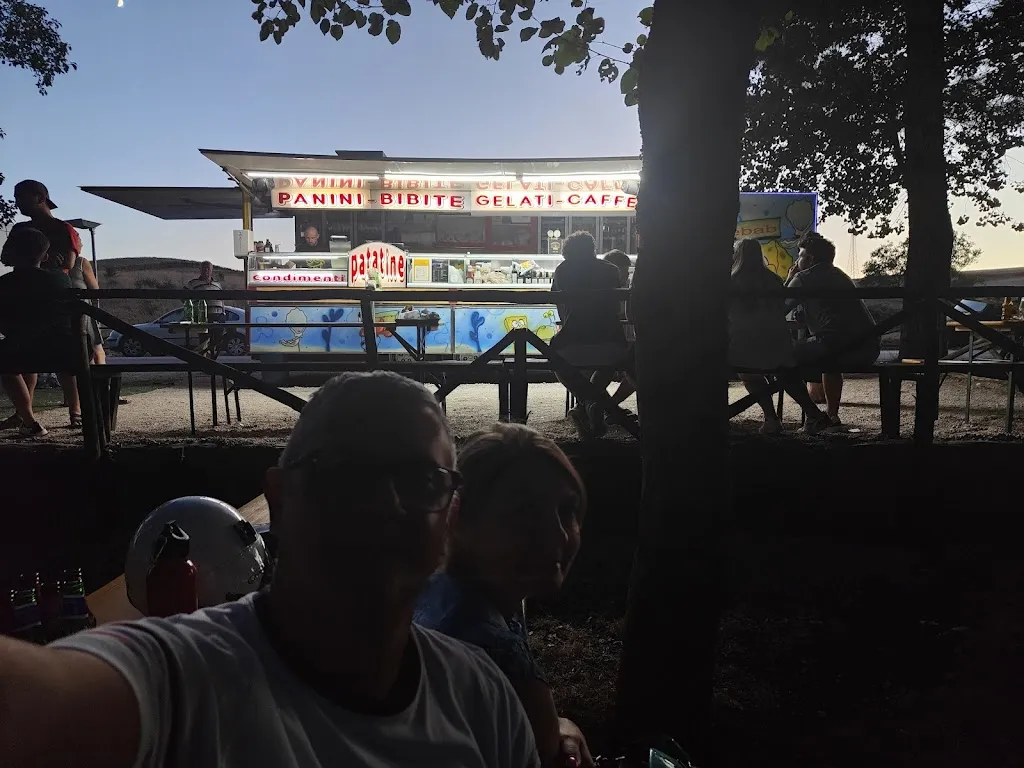 Roberto Vesce_Fast Food Spongebob_San Giorgio la Molara_review