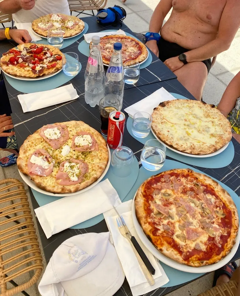 tündi tündérke_Al Molo - Pizzeria_Martinsicuro_review