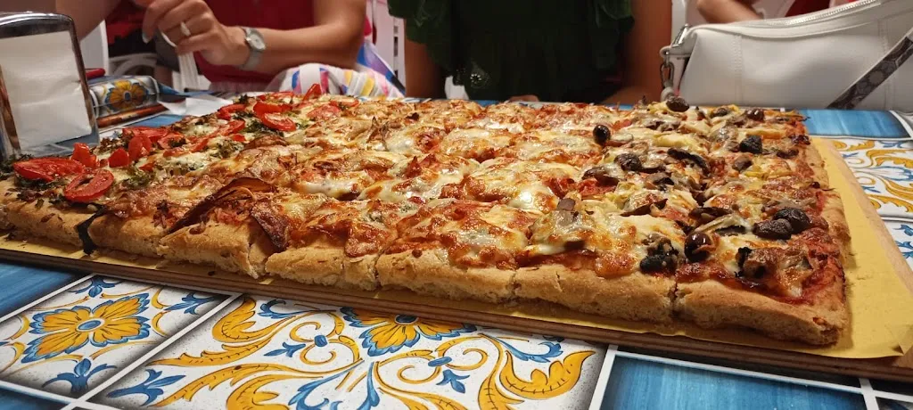 Danilo Del Greco_Focacceria Rosticceria Crifò_San Giorgio_review