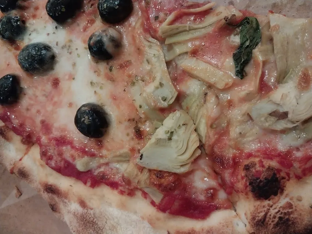 Nikki Rae_𝐏𝐢𝐳𝐳𝐞𝐫𝐢𝐚 𝐂𝐢𝐩&𝐂𝐢𝐨𝐩_San Giorgio_recensione