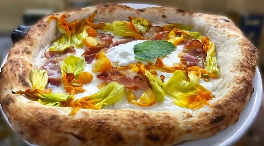 RIFLESSI Ristorante - Eventi e Ricevimenti - PUNTO PANORAMICO_San Lorenzo Maggiore_slider_image_3