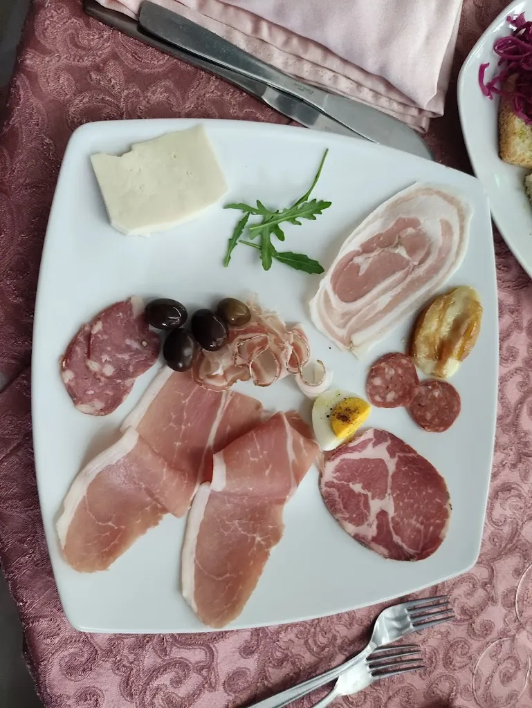 Luca P_La terrazza delle janare_San Lorenzo Maggiore_review