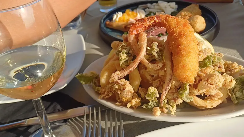 Francischiello lounge bar & restaurant_San Giovanni a Teduccio_slider_image_2